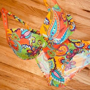 Groovy Bikini